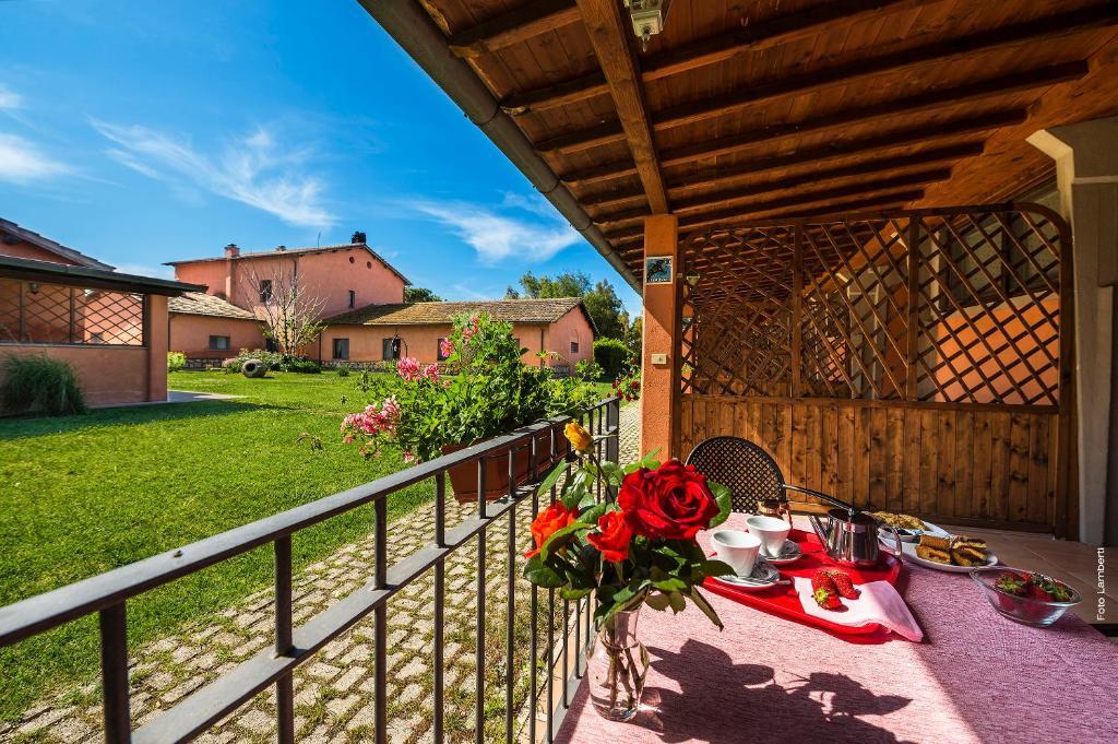 Agriturismo Podere Giulio Tarquinia Exterior foto